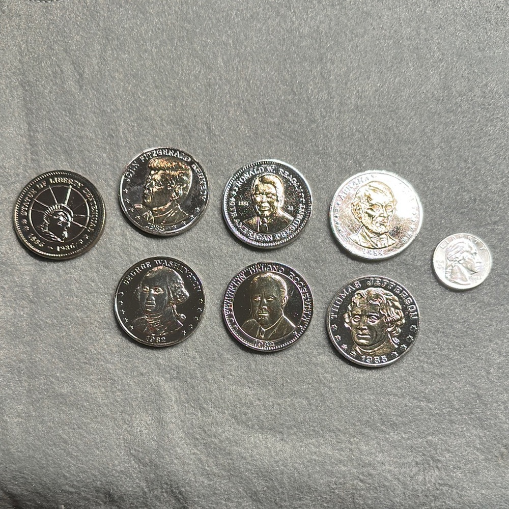 Entire collection of anniversary presidential commemorative two tone coin set
